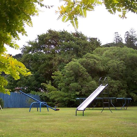 Camellia Court Motel ロワー・ハット エクステリア 写真