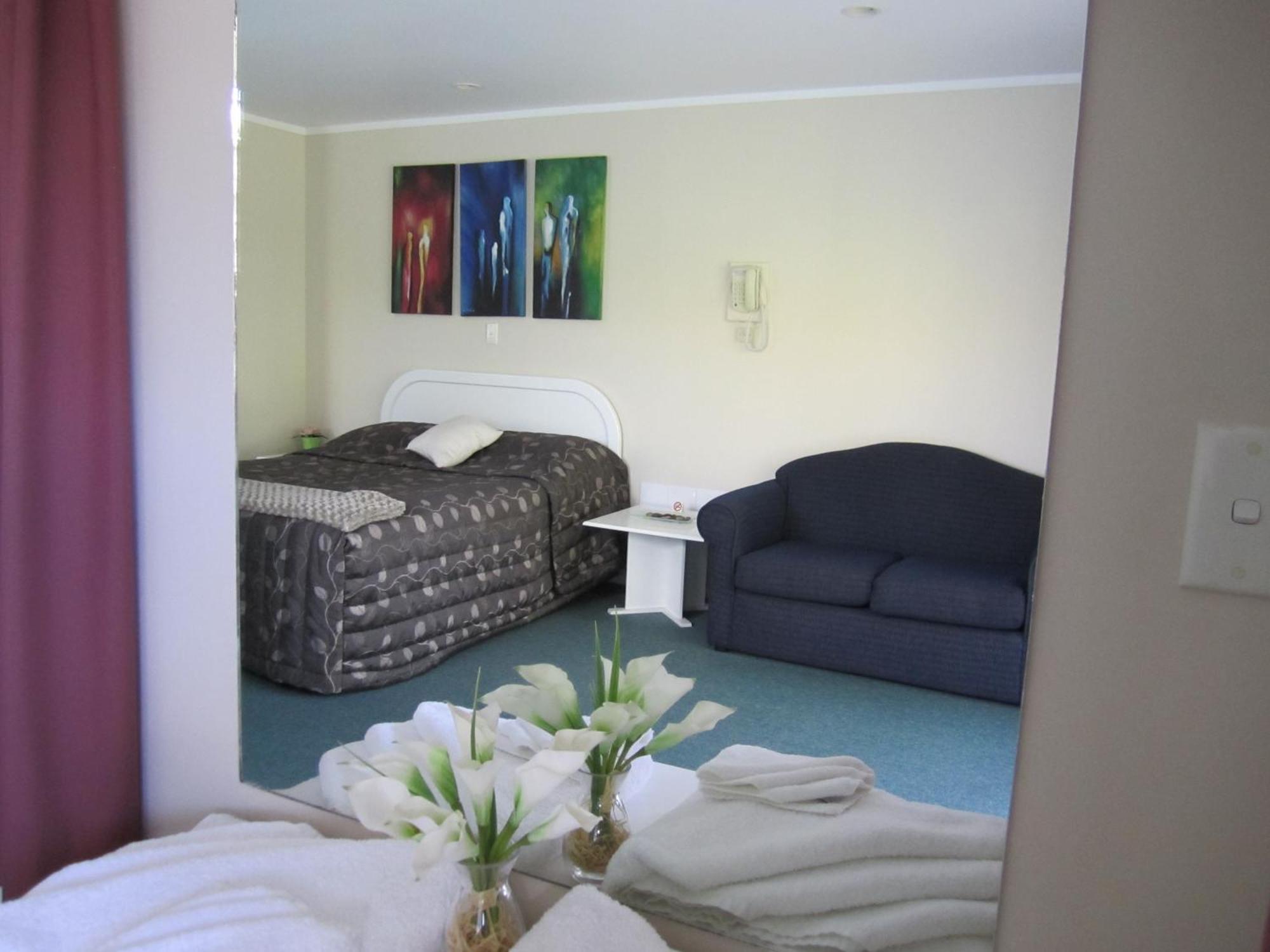 Camellia Court Motel ロワー・ハット 部屋 写真