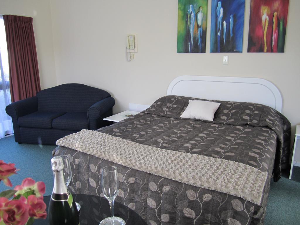 Camellia Court Motel ロワー・ハット 部屋 写真